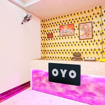 Hotel O The Maruti Paying Guest House 瓦拉纳西 外观 照片