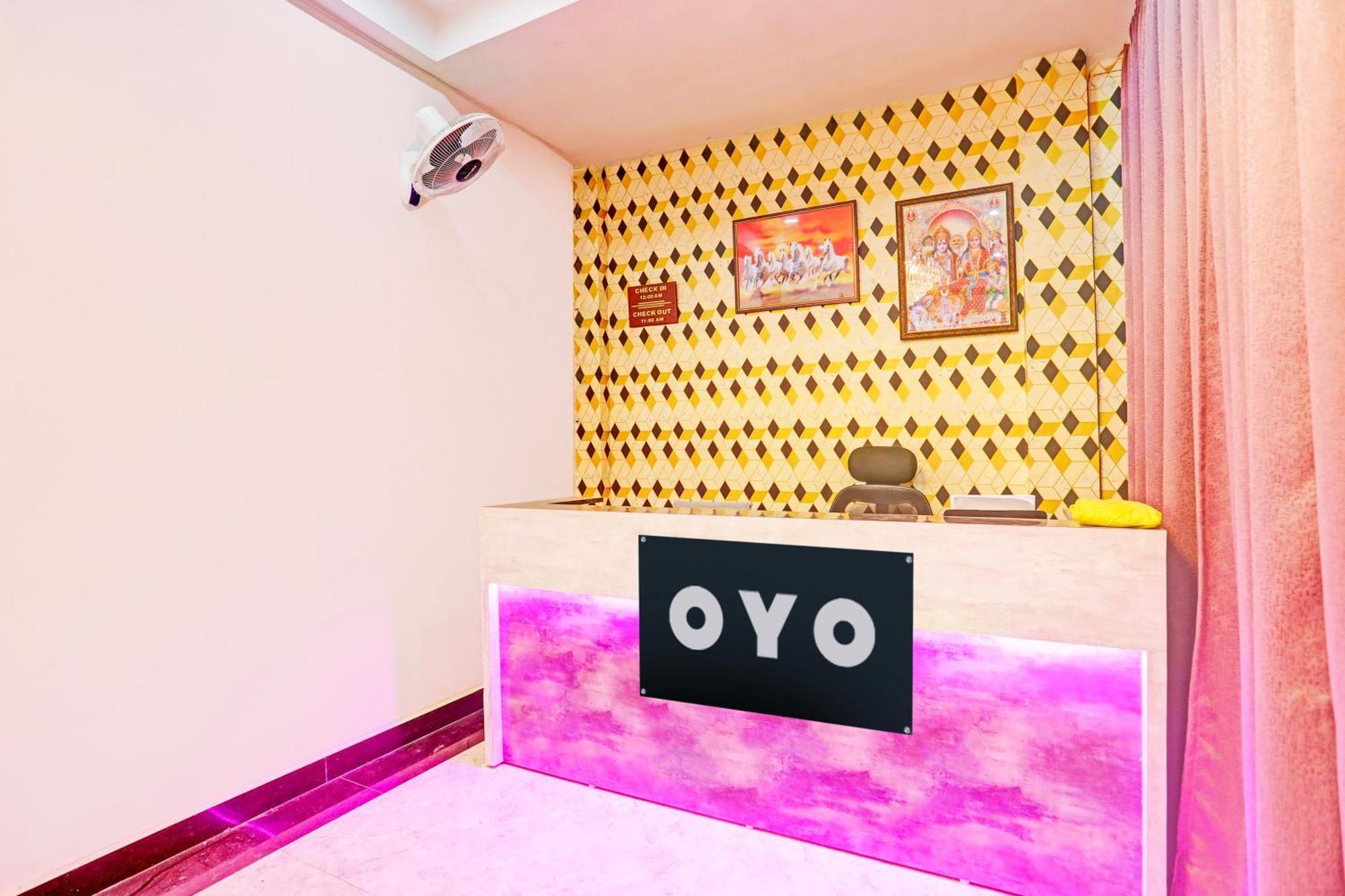 Hotel O The Maruti Paying Guest House 瓦拉纳西 外观 照片
